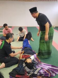Warga Muslim Niigata Ikuti Pelatihan Pemulasaran Jenazah Sesuai Syariat Islam